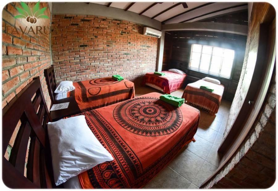 Tavarua Hotel Montañita Екстериор снимка