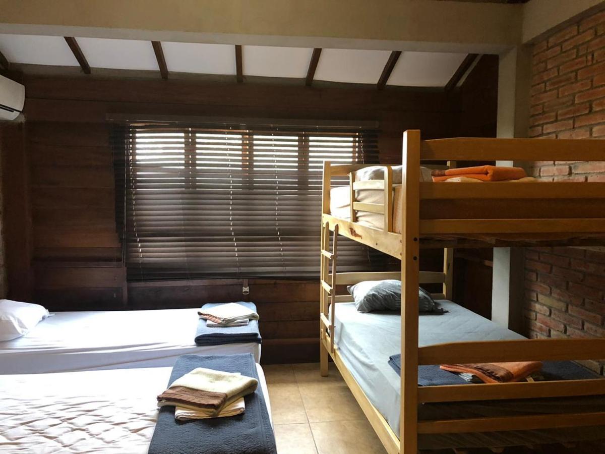 Tavarua Hotel Montañita Екстериор снимка